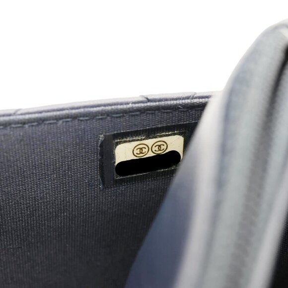 Chanel  Boy Quilted Calfskin Leather Wallet On Chain Crossbody Bag Navy Blue - Picture 15 of 15